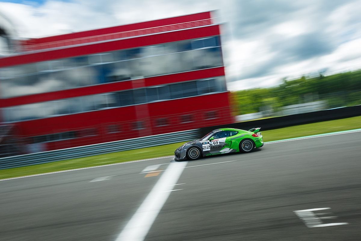 Moscow Raceway предлагает сертификаты на трек-дни
